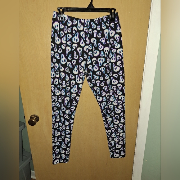 Sweetlegs Plus Halloween Follow Your Screams Leggings W- 15 in - Picture 5 of 8